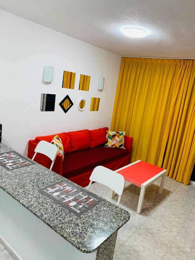 Teneguia-yumbo I Playa del Ingles (Gran Canaria)